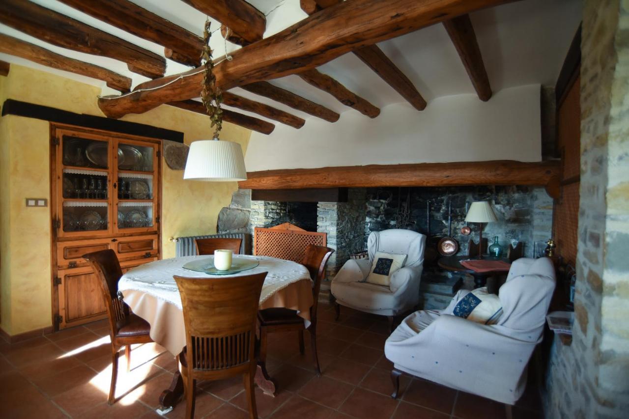 Maison d'hôtes Turisme Rural Mas Isoles -ZONAS NO COMPARTIDAS- à Ripoll Extérieur photo
